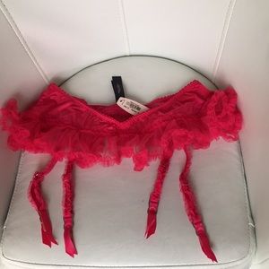 Victoria’s Secret belt